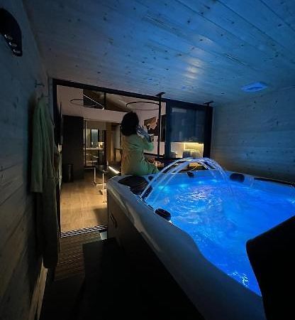 Les Suites De Stanislas Jacuzzi & Spa Nancy Extérieur photo