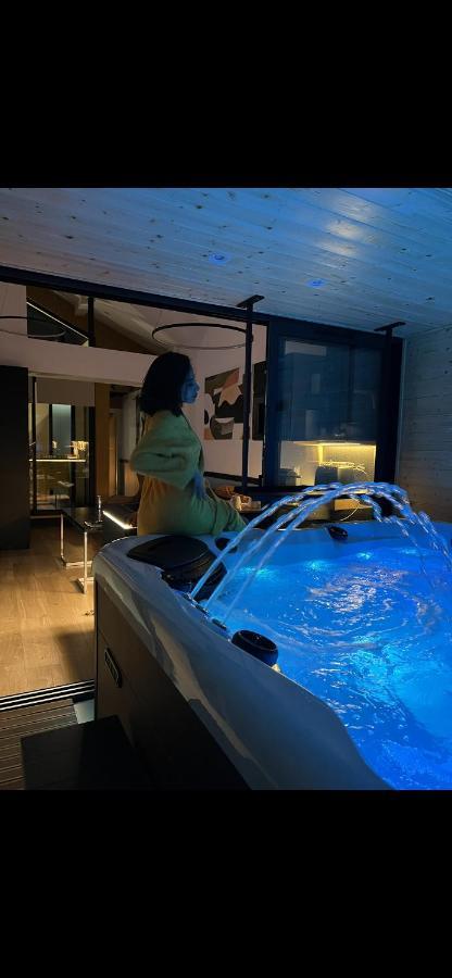 Les Suites De Stanislas Jacuzzi & Spa Nancy Extérieur photo