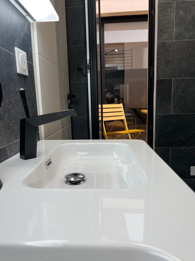 Les Suites De Stanislas Jacuzzi & Spa Nancy Extérieur photo